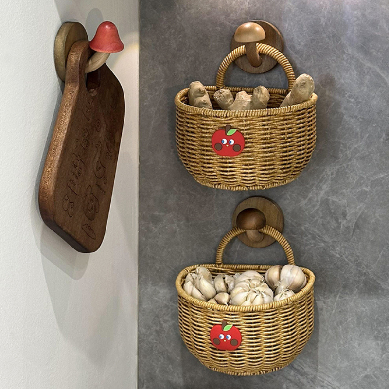 Garlic Rattan Hanging Baskets