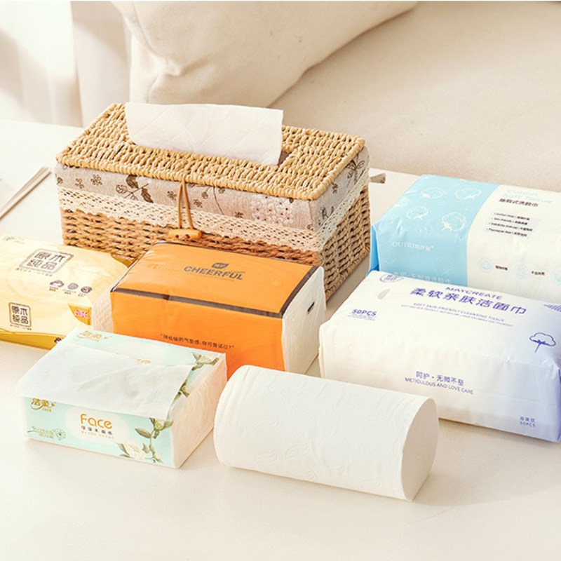 Rattan Tissue Holder