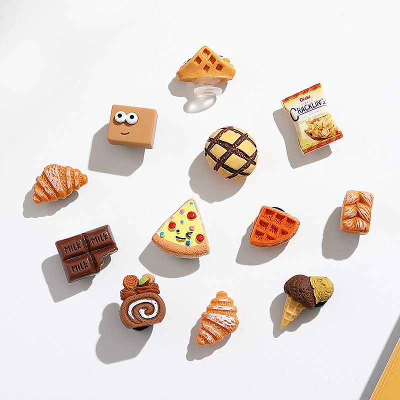 Lovely Snacky Charm