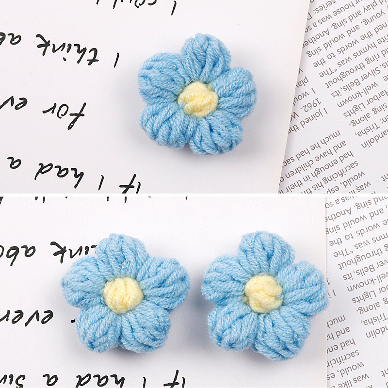 Wool Flower Decor Charm