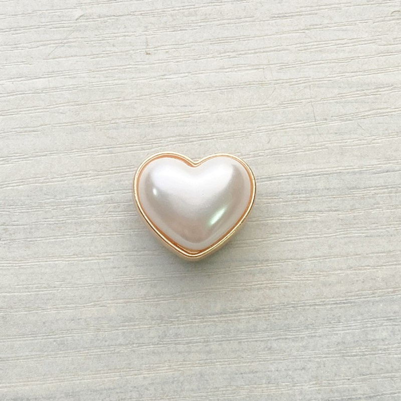 Golden Gleam Pearl Charm