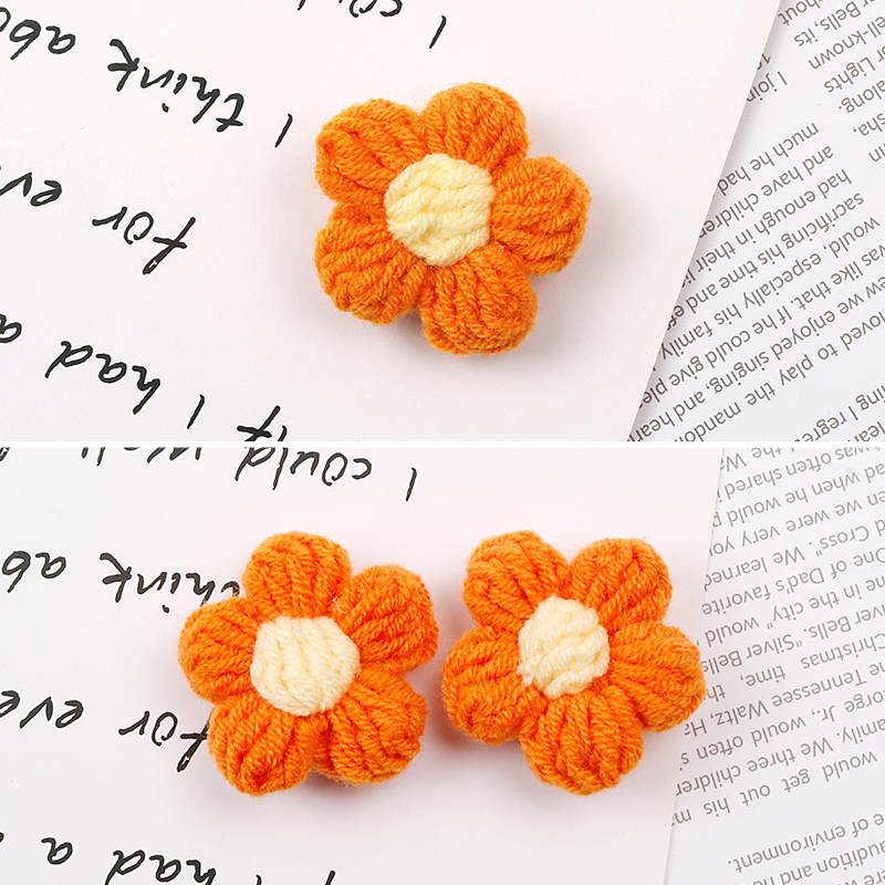 Wool Flower Decor Charm