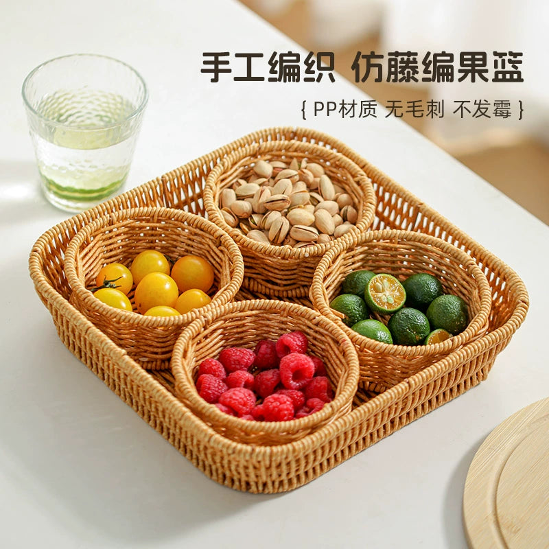 Snacks are placed in fruit bowls, afternoon tea in the home living room, snack trays, rattan weaving grids, fruit baskets, dried fruit plates
