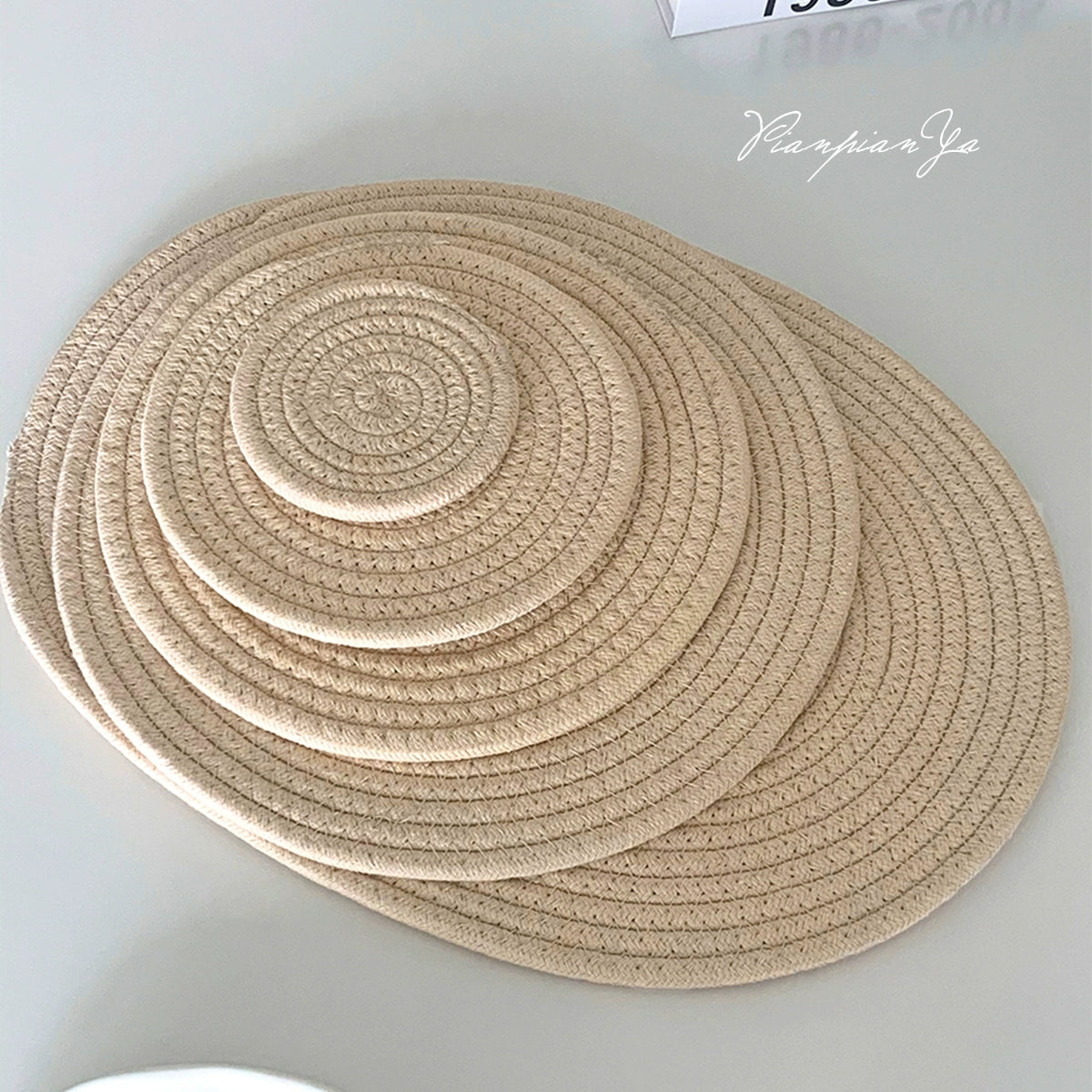 Simple Round Home Kitchen Insulated Mat Cotton Rope Woven Placemat Coffee Mat Vintage Dining Room Anti-Scald Table Mat