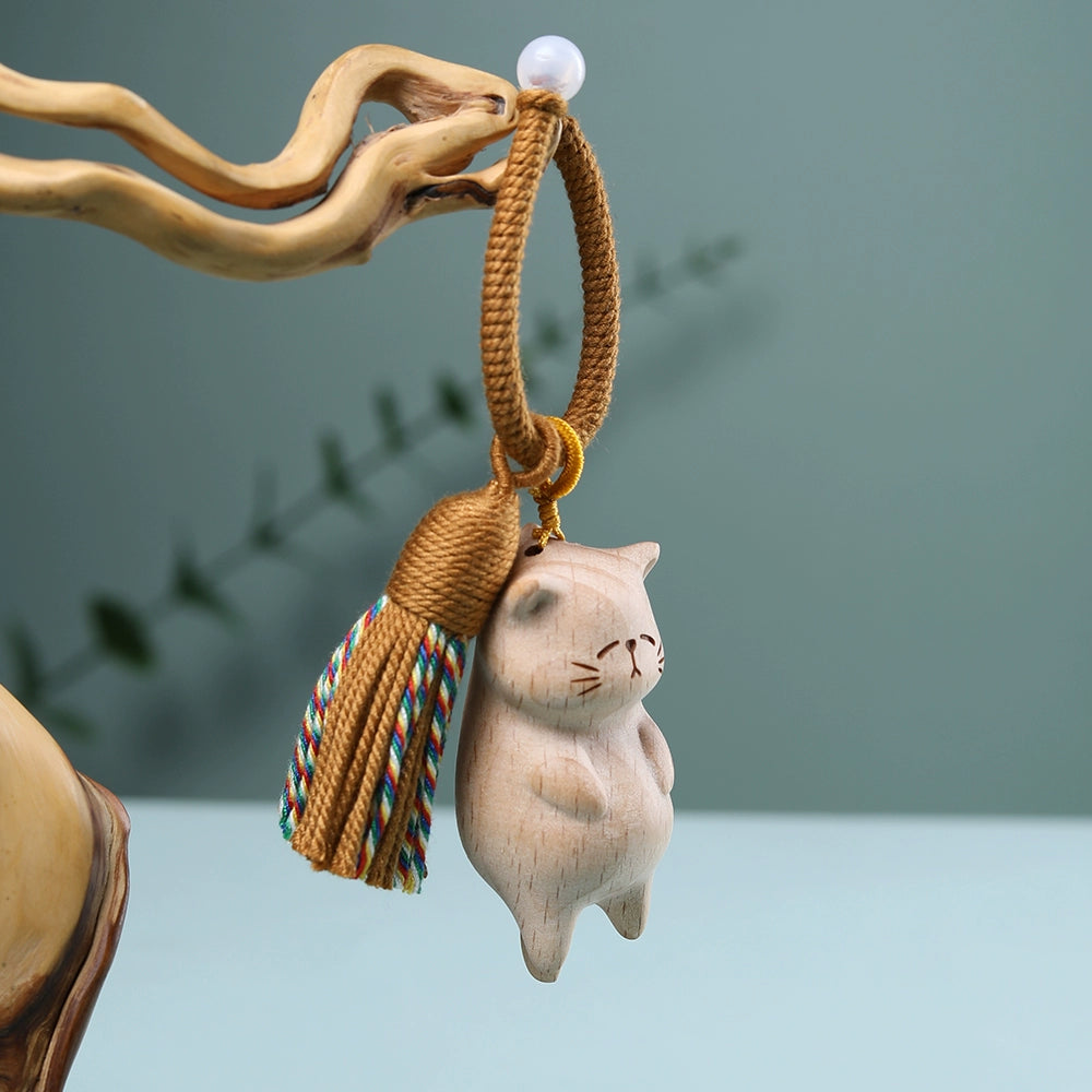 Natural solid wood, beech wood, blessing cat keychain pendant, wood carving, cat stationery accessories, handmade DIY pendant jewelry