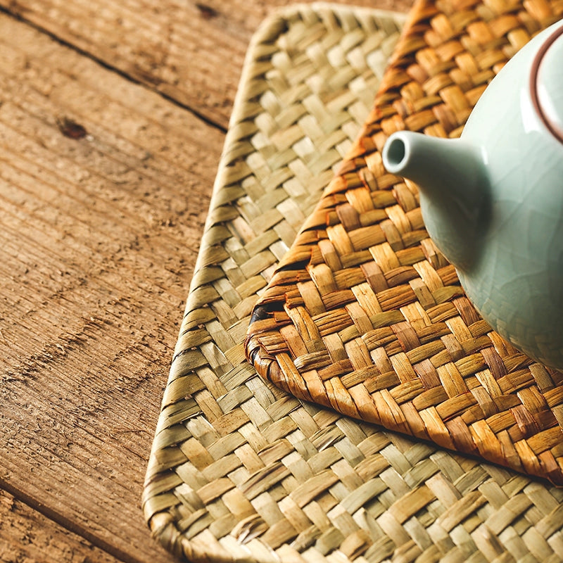Seaweed hand-woven anti-scald placemat, vintage coffee table mat, Chinese minimalist straw bowls, plates, tea coasters, heat-insulating mats