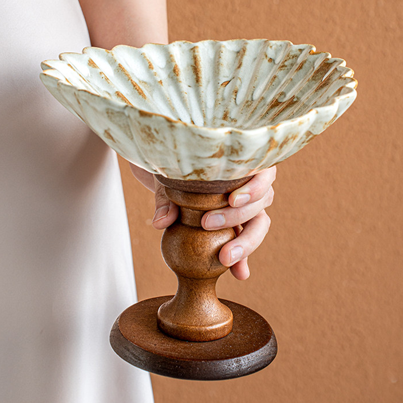 Pedestal Fruit Bowl